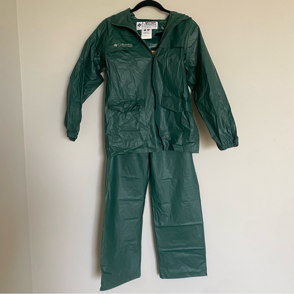 Columbia Sportswear Company Youth Green Rain Jacket and Pants Set Sz L